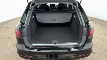 Audi A4 Avant AVANT TFSI S LINE BLACK EDITION