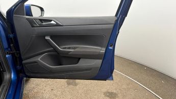 Volkswagen Polo LIFE TSI DSG