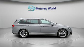 Volkswagen Passat R-LINE TDI DSG