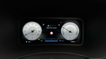 Hyundai KONA PREMIUM