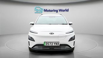 Hyundai KONA PREMIUM