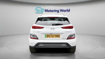 Hyundai KONA PREMIUM