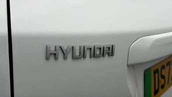 Hyundai KONA PREMIUM