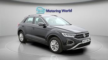 Volkswagen T-Roc LIFE TSI DSG
