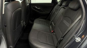 Hyundai i30 T-GDI PREMIUM