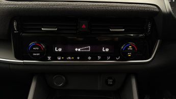 Nissan Qashqai DIG-T ACENTA PREMIUM XTRONIC