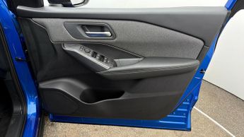 Nissan Qashqai DIG-T ACENTA PREMIUM XTRONIC