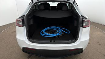 Tesla Model Y BASE