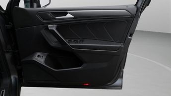 Volkswagen Tiguan Allspace R-LINE TSI DSG