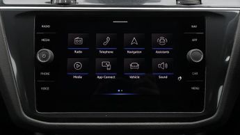 Volkswagen Tiguan Allspace R-LINE TSI DSG
