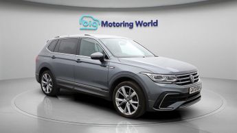 Volkswagen Tiguan Allspace R-LINE TSI DSG