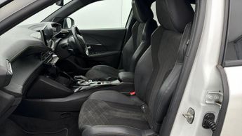 Peugeot E-2008 GT PREMIUM