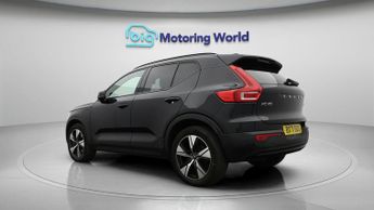Volvo XC40 RECHARGE T4 R-DESIGN