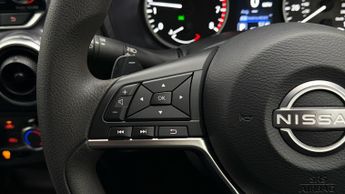 Nissan Juke DIG-T ACENTA DCT