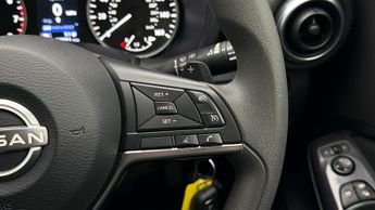 Nissan Juke DIG-T ACENTA DCT
