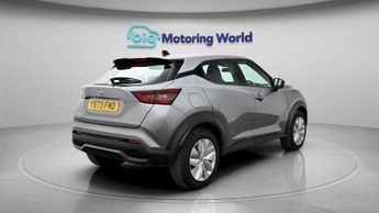 Nissan Juke DIG-T ACENTA DCT