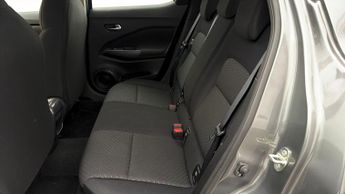 Nissan Juke DIG-T ACENTA DCT