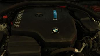 BMW 3 Series 330E M SPORT
