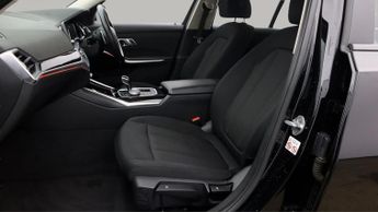 BMW 3 Series 330E SE PRO