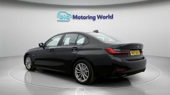 BMW 3 Series 330E SE PRO