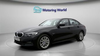 BMW 3 Series 330E SE PRO
