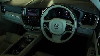 Volvo XC60 B5 INSCRIPTION AWD