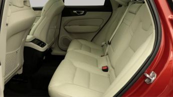 Volvo XC60 B5 INSCRIPTION AWD