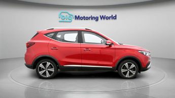 MG MG ZS EXCLUSIVE