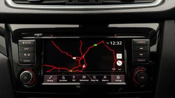 Nissan Qashqai DIG-T ACENTA PREMIUM DCT