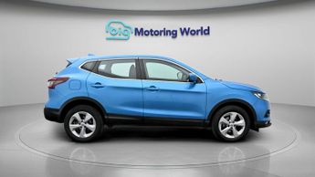 Nissan Qashqai DIG-T ACENTA PREMIUM DCT