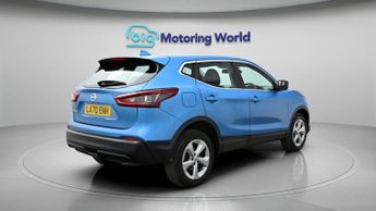 Nissan Qashqai DIG-T ACENTA PREMIUM DCT