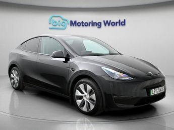 Tesla Model Y LONG RANGE AWD