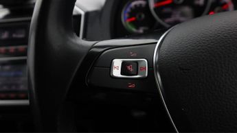 Volkswagen e-up! E-UP