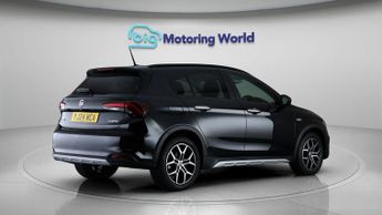 Fiat Tipo CROSS