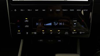 Hyundai TUCSON T-GDI SE CONNECT DCT