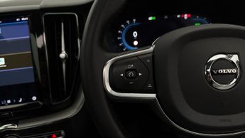 Volvo XC60 RECHARGE T6 CORE AWD
