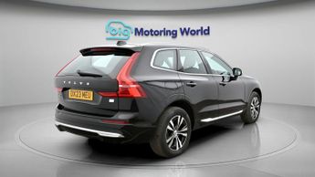 Volvo XC60 RECHARGE T6 CORE AWD