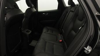 Volvo XC60 RECHARGE T6 CORE AWD
