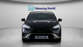 Renault Clio E-TECH ENGINEERED