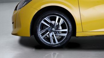 Peugeot 208 PURETECH ALLURE PREMIUM PLUS S/S