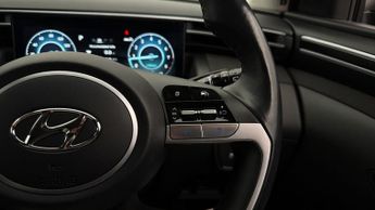 Hyundai TUCSON T-GDI PREMIUM DCT