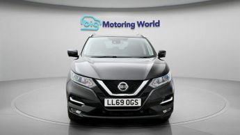 Nissan Qashqai DIG-T N-CONNECTA DCT