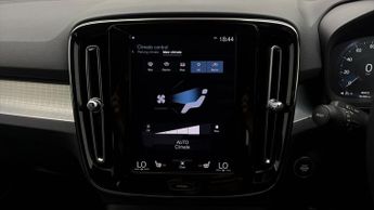 Volvo XC40 RECHARGE T4 PLUS