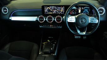 Mercedes-Benz EQB EQB 300 4MATIC AMG LINE