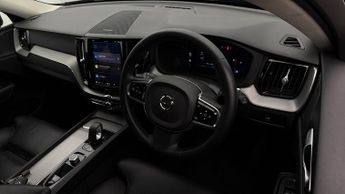 Volvo XC60 B5 PLUS AWD