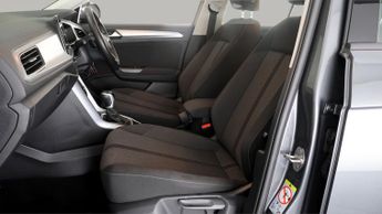 Volkswagen T-Roc LIFE TSI DSG