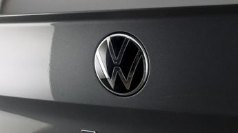 Volkswagen T-Roc LIFE TSI DSG