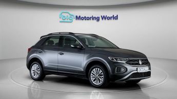 Volkswagen T-Roc LIFE TSI DSG
