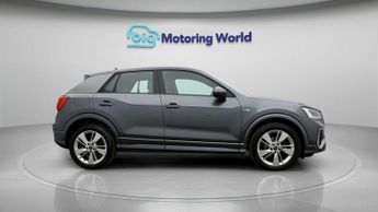 Audi Q2 TFSI S LINE