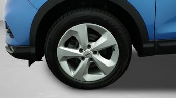 Nissan Qashqai DIG-T ACENTA PREMIUM DCT